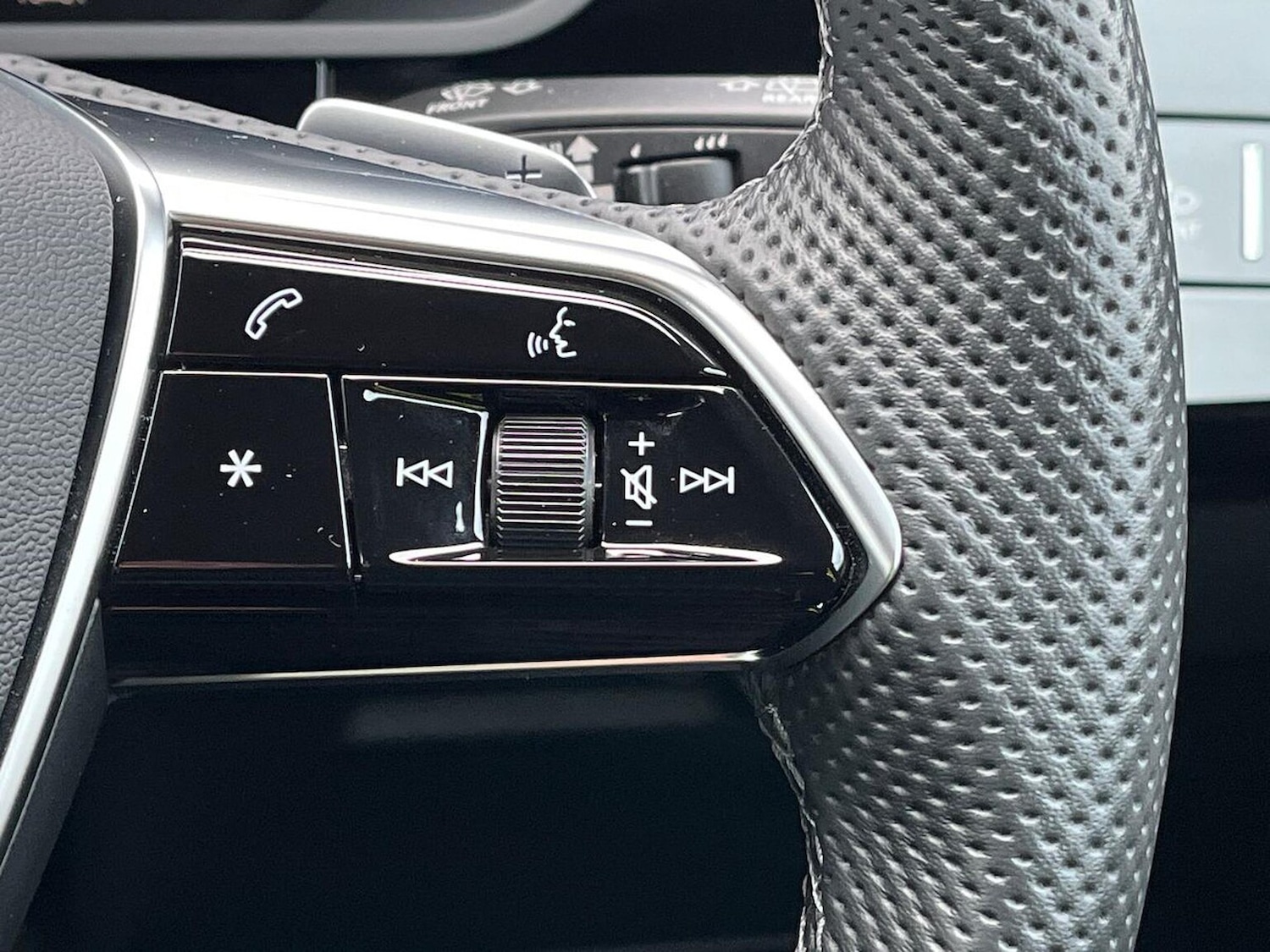 Used Audi Q8 2024 for sale - 77796987: Photo 26