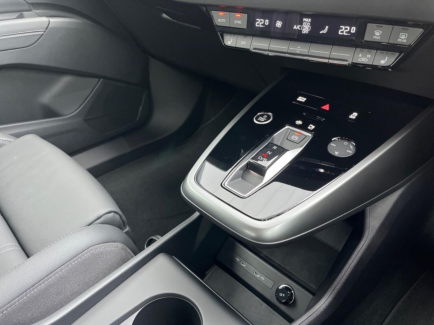 Used Audi Q4 e-tron 2025 for sale - 76477283: Photo 13