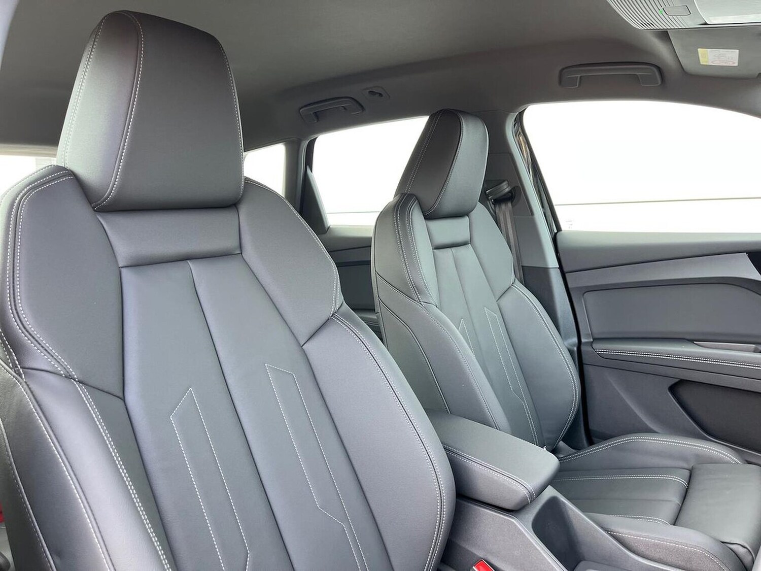 Used Audi Q4 e-tron 2025 for sale - 76477283: Photo 25