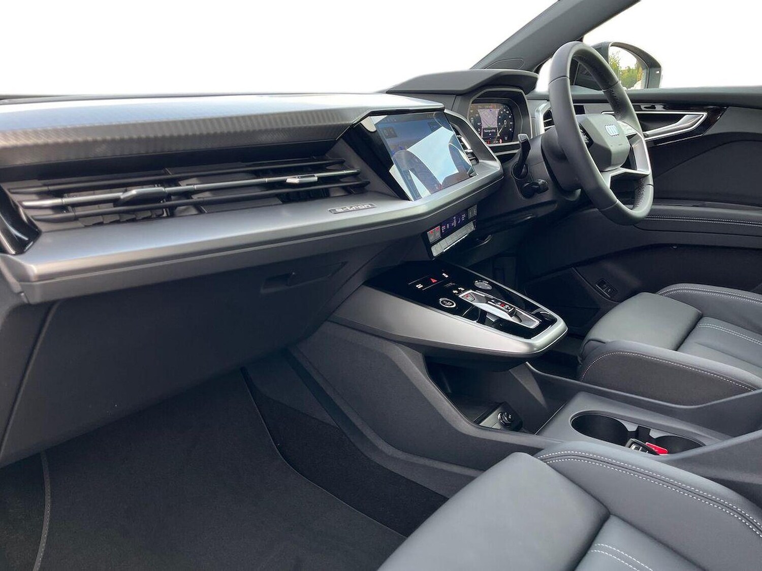 Used Audi Q4 e-tron 2025 for sale - 76477283: Photo 7