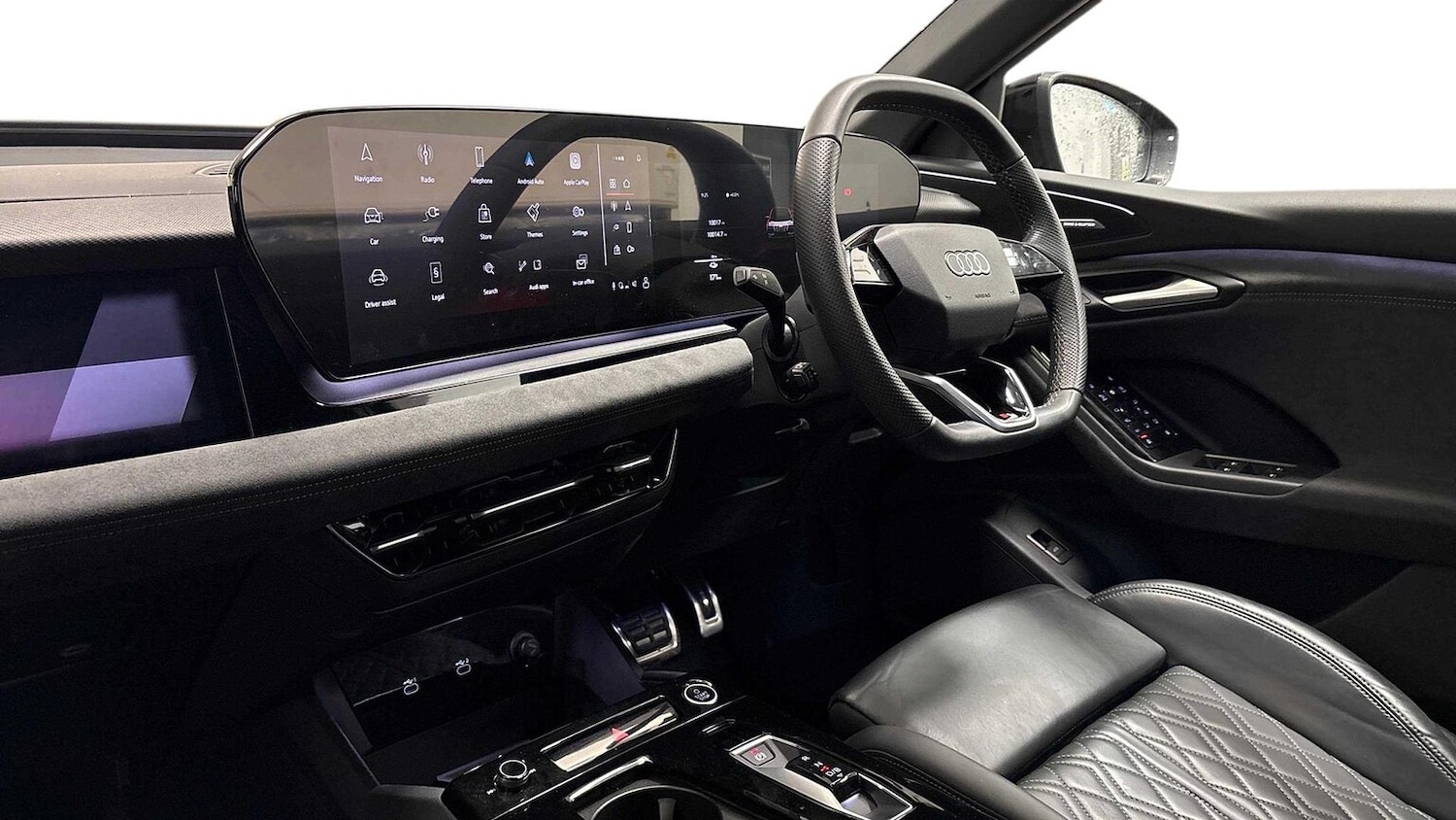 Used Audi Q6 e-tron 2024 for sale - 78053557: Photo 2