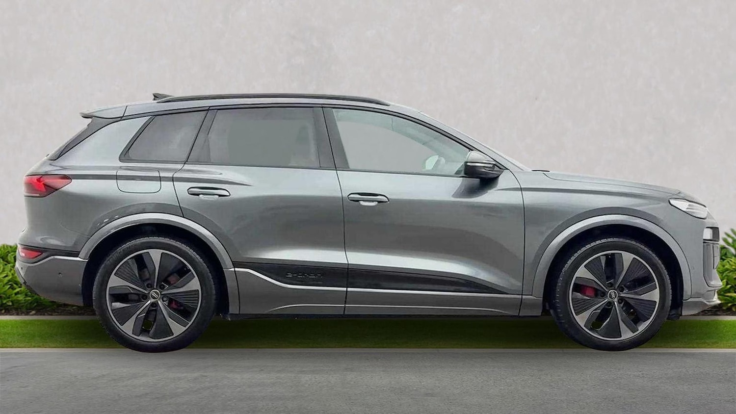 Used Audi Q6 e-tron 2024 for sale - 78053557: Photo 4