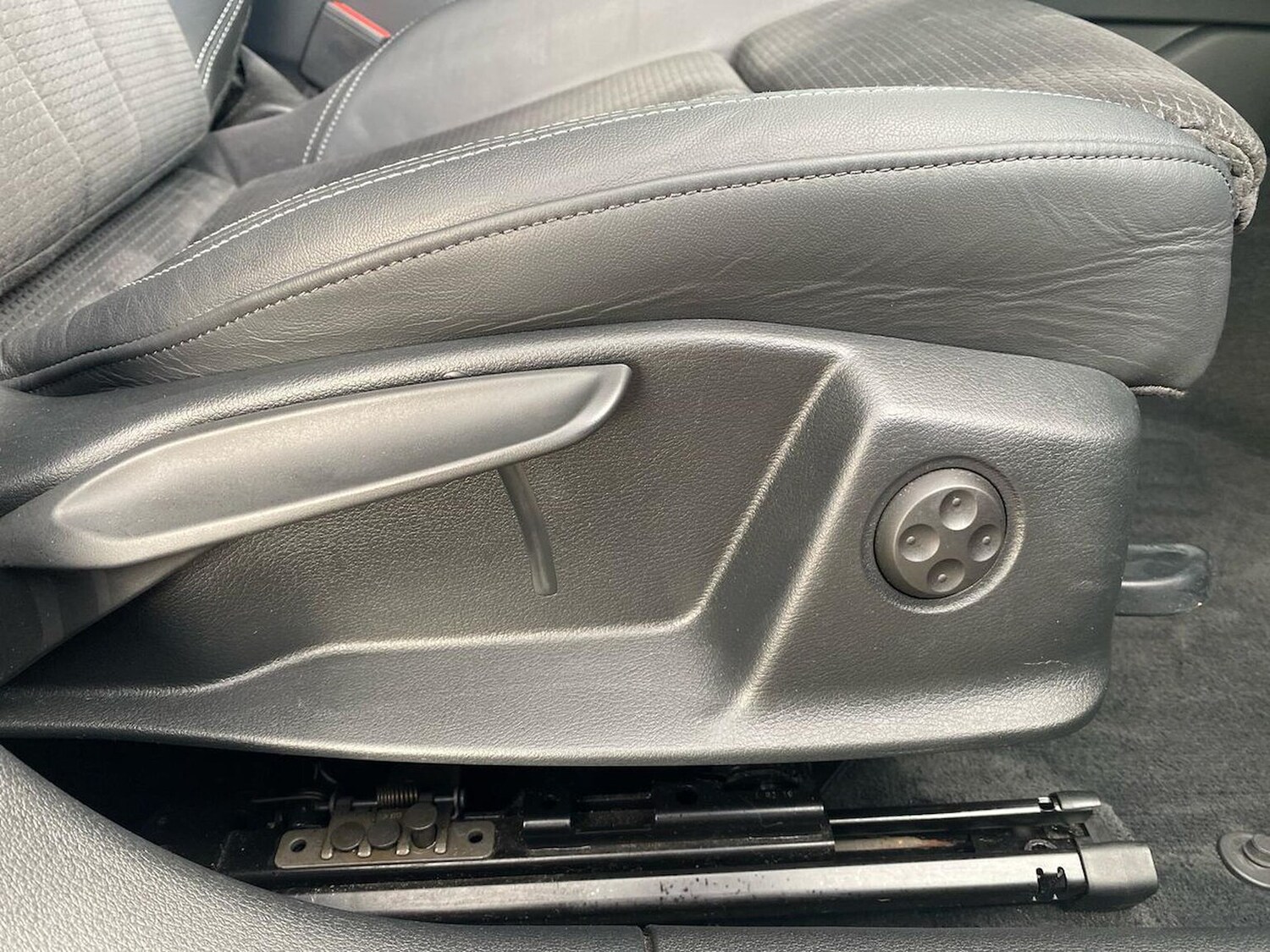 Used Audi A4 2020 for sale - 78194046: Photo 32