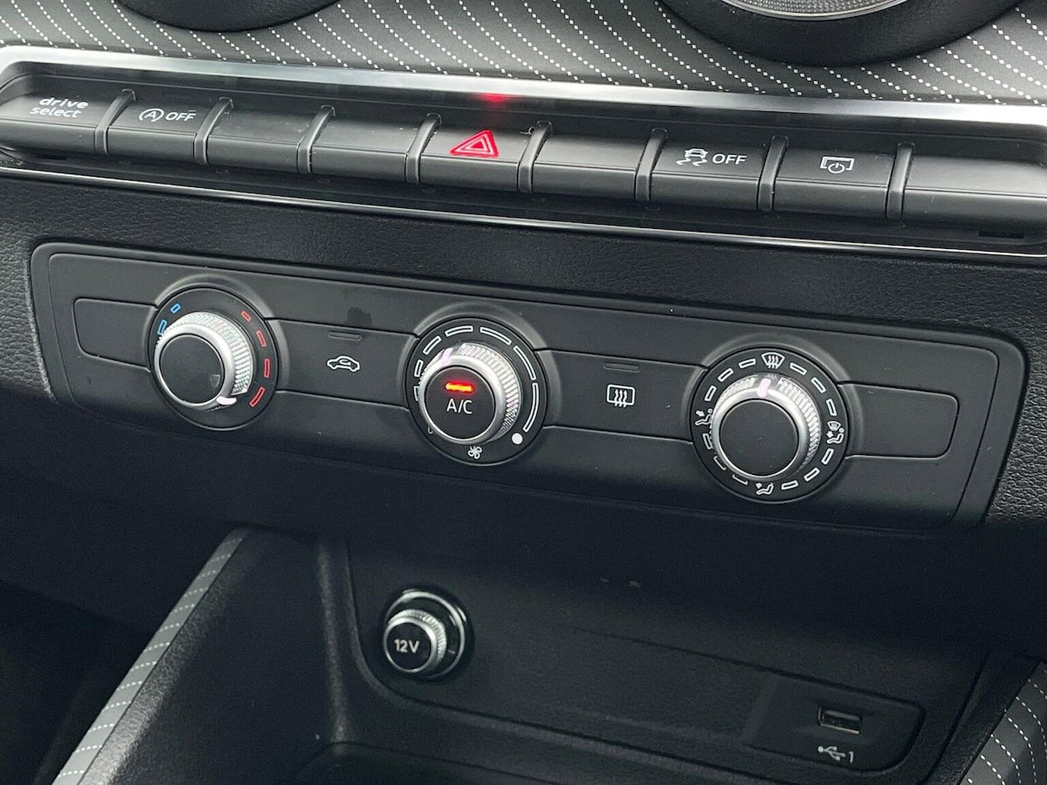 Used Audi Q2 2023 for sale - 77845319: Photo 12