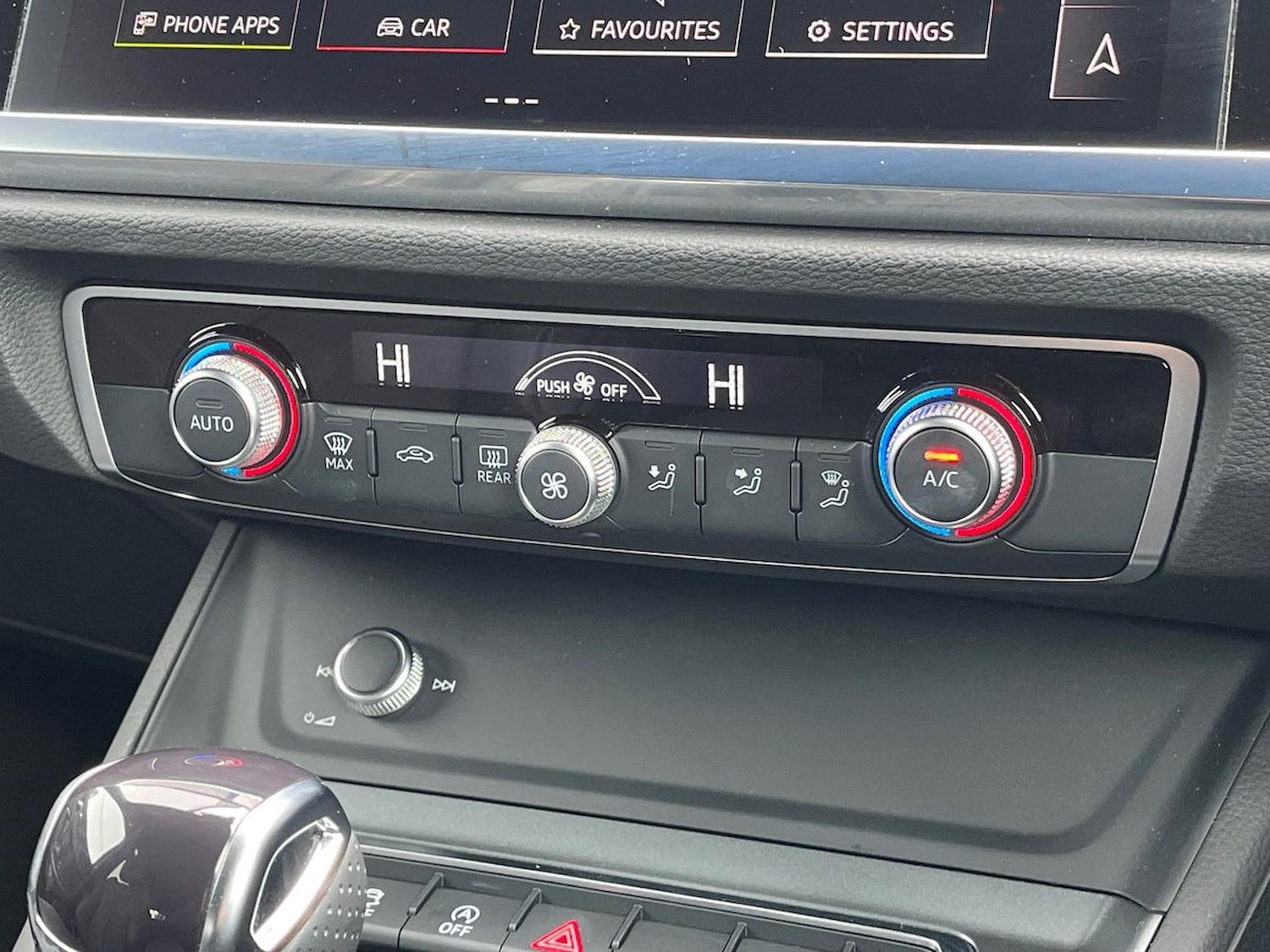 Used Audi Q3 2025 for sale - 76736624: Photo 12