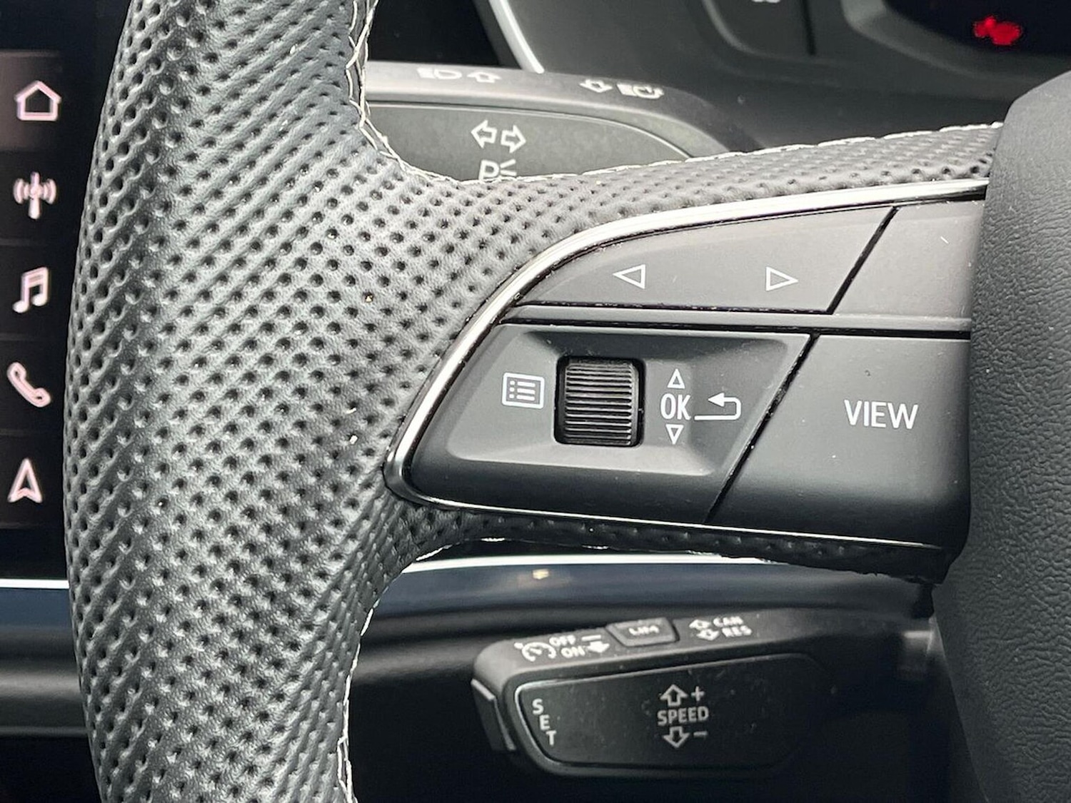 Used Audi Q3 2025 for sale - 76736624: Photo 27