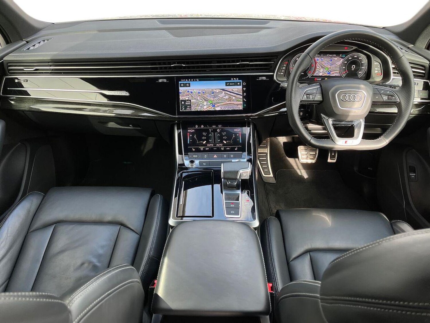 Used Audi Q7 2023 for sale - 76352523: Photo 8