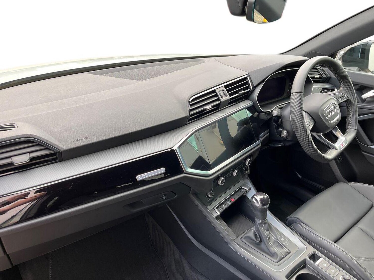 Used Audi Q3 2025 for sale - 76257837: Photo 7