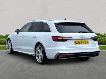Used Audi A4 2024 for sale - 79380307: Photo