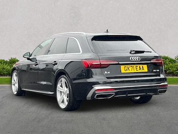 Used Audi A4 2021 for sale - 78252755: Photo