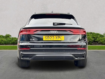 Used Audi Q8 2023 for sale - 79489042: Photo