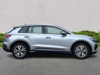 Used Audi Q4 e-tron 2025 for sale - 75437802: Photo