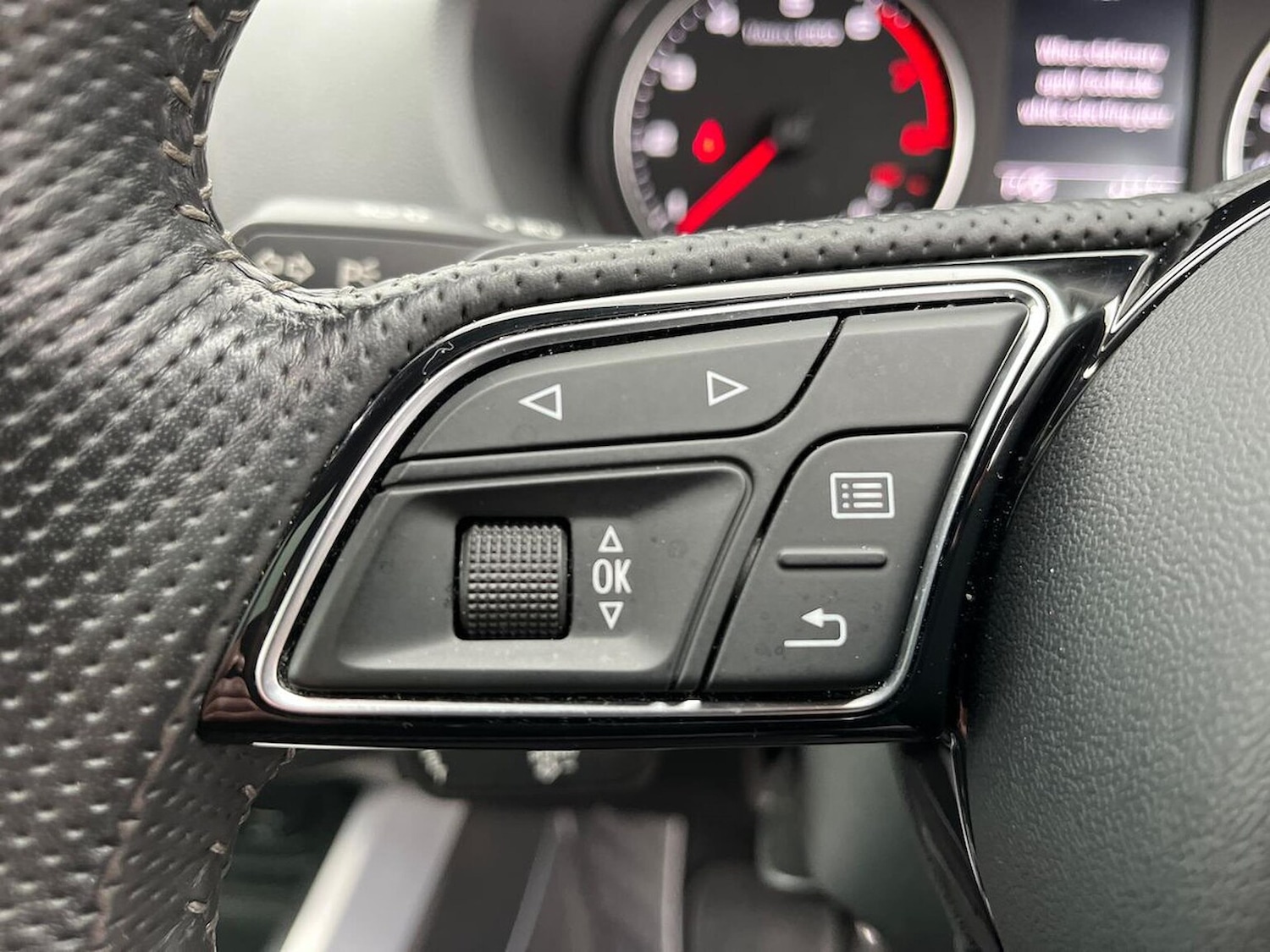 Used Audi Q2 2018 for sale - 76182467: Photo 27