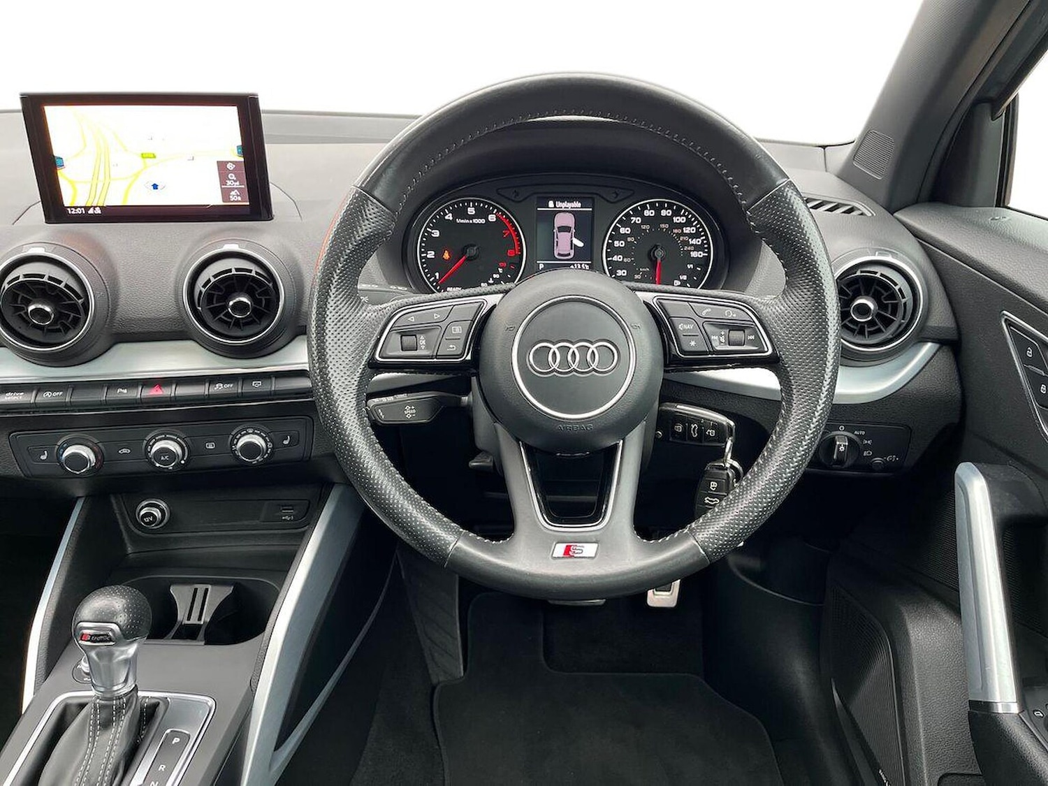 Used Audi Q2 2018 for sale - 76182467: Photo 9
