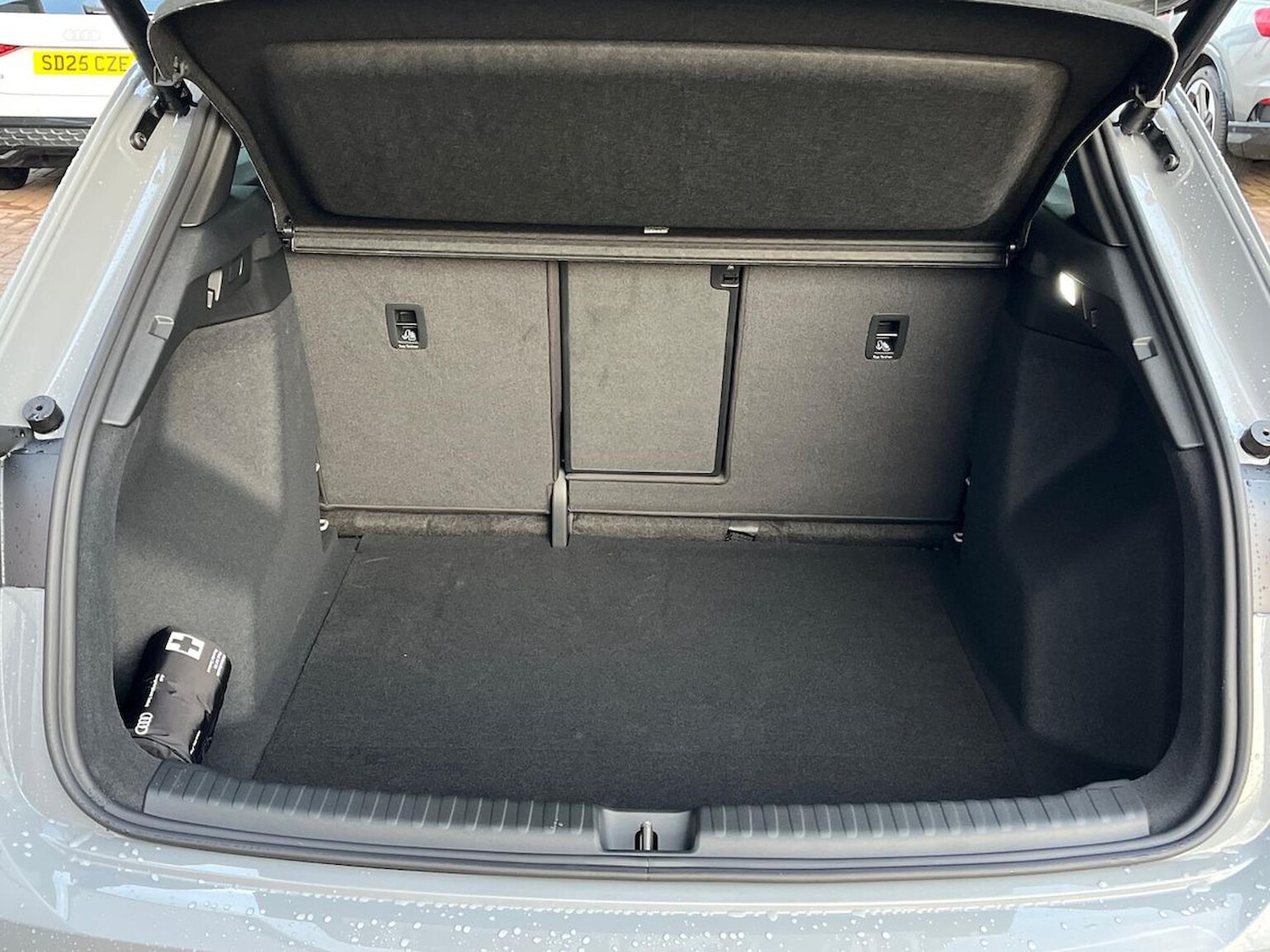 Used Audi Q4 e-tron 2025 for sale - 77548376: Photo 17