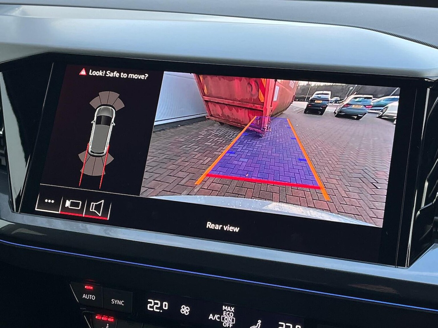 Used Audi Q4 e-tron 2025 for sale - 77548376: Photo 23