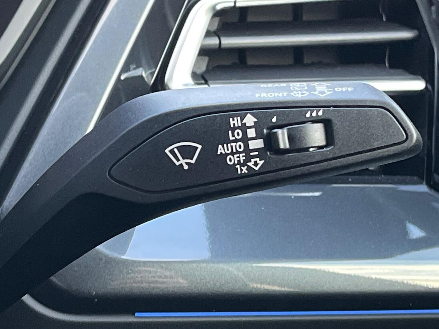 Used Audi Q4 e-tron 2025 for sale - 77548376: Photo 29