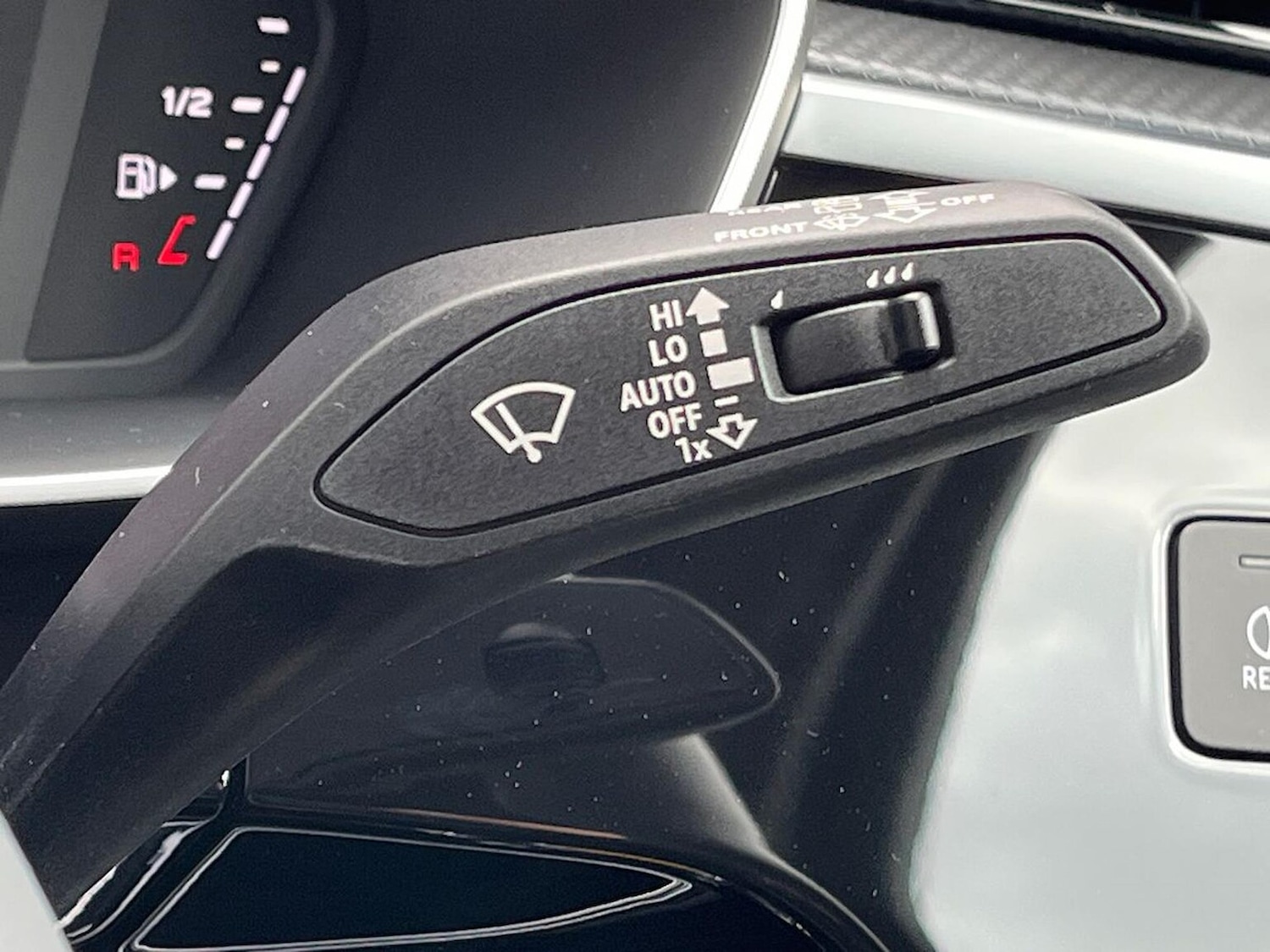 Used Audi Q3 2025 for sale - 76236945: Photo 29