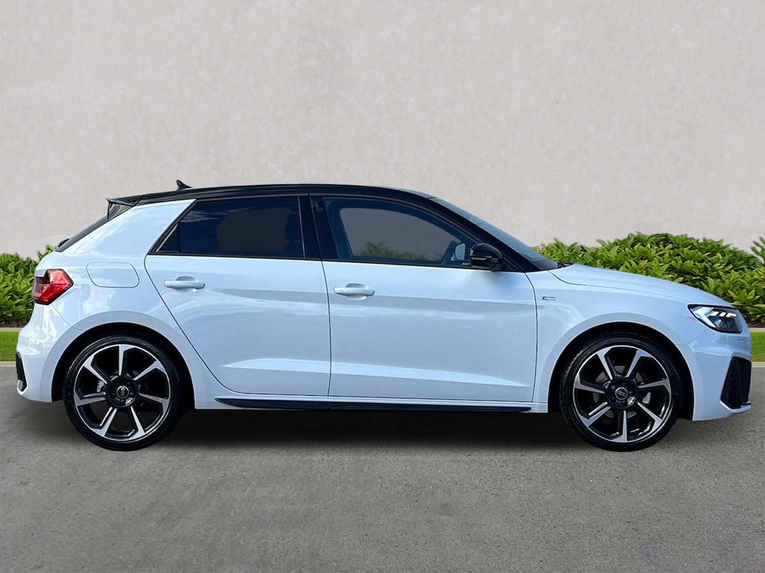 Used Audi A1 2025 for sale - 76101371: Photo 3