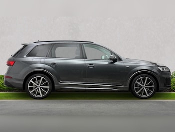 Used Audi Q7 2023 for sale - 78950599: Photo