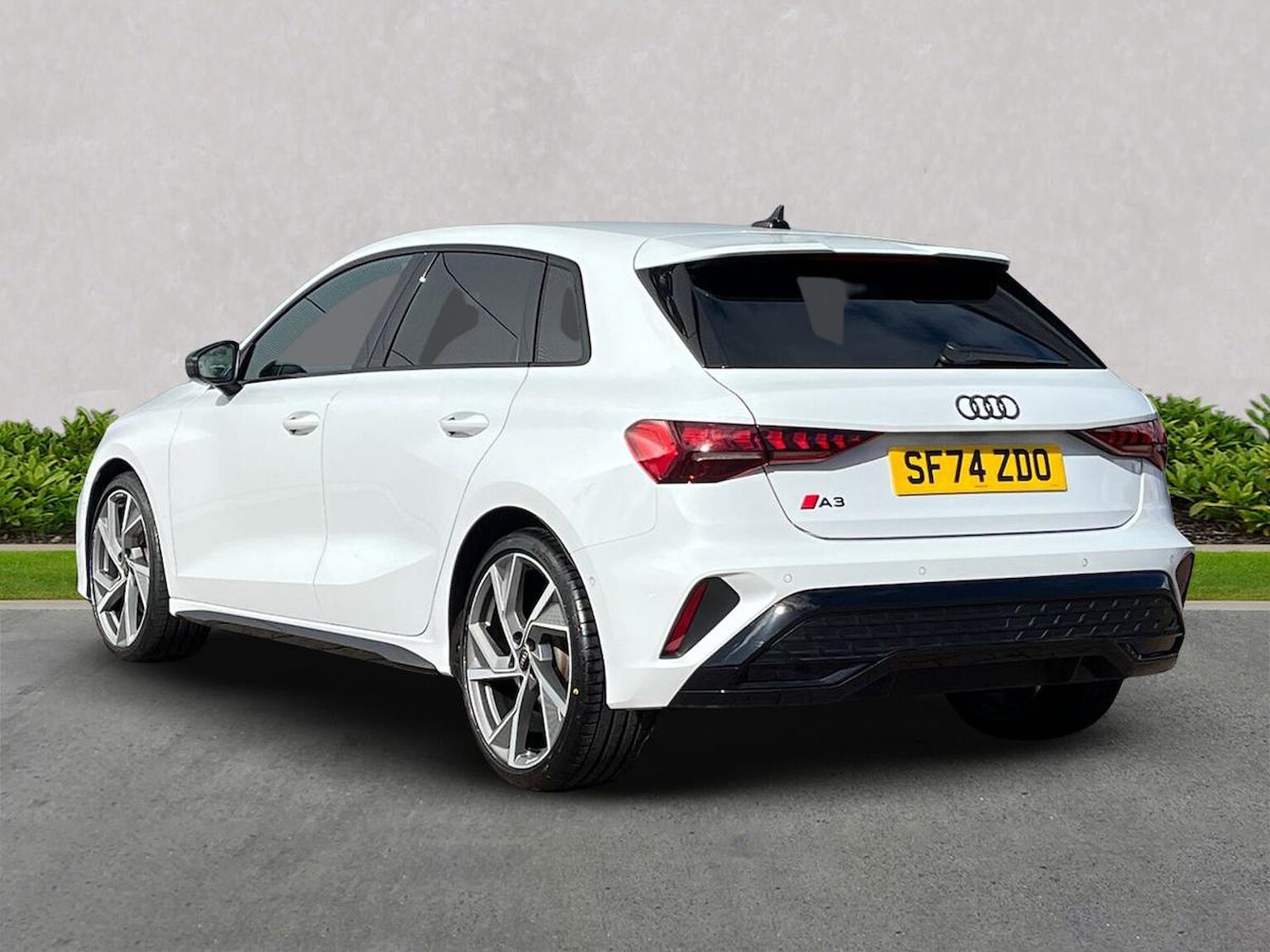 Used Audi A3 2024 for sale - 76101365: Photo 2