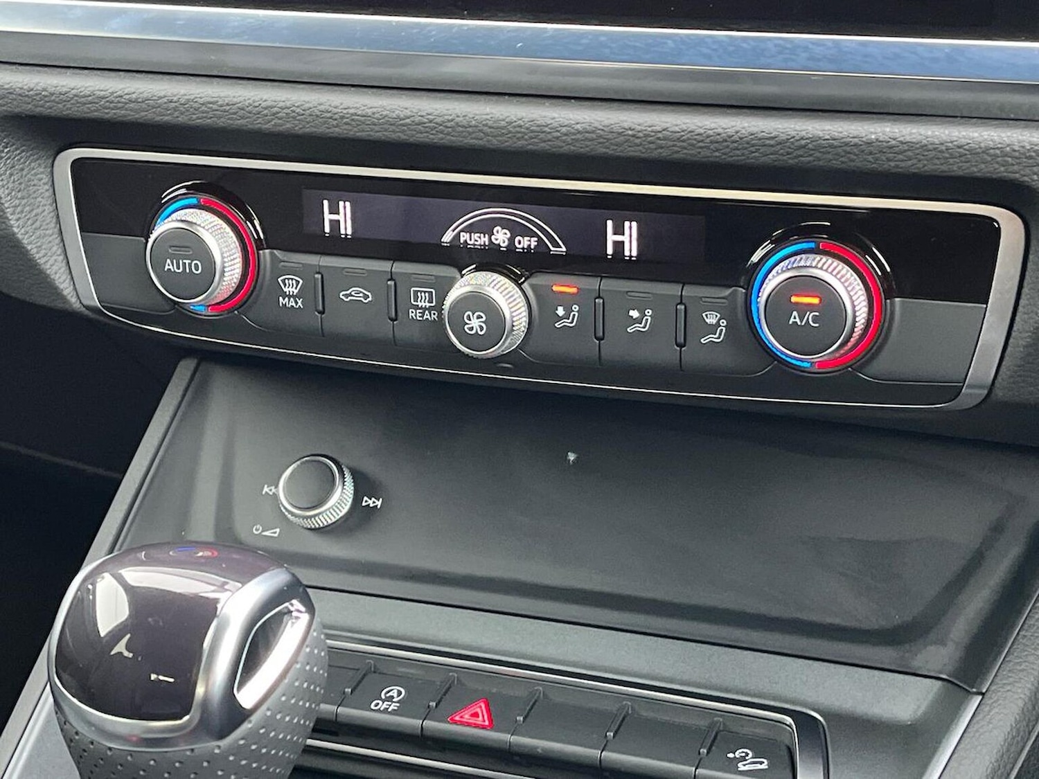 Used Audi Q3 2025 for sale - 76464722: Photo 12