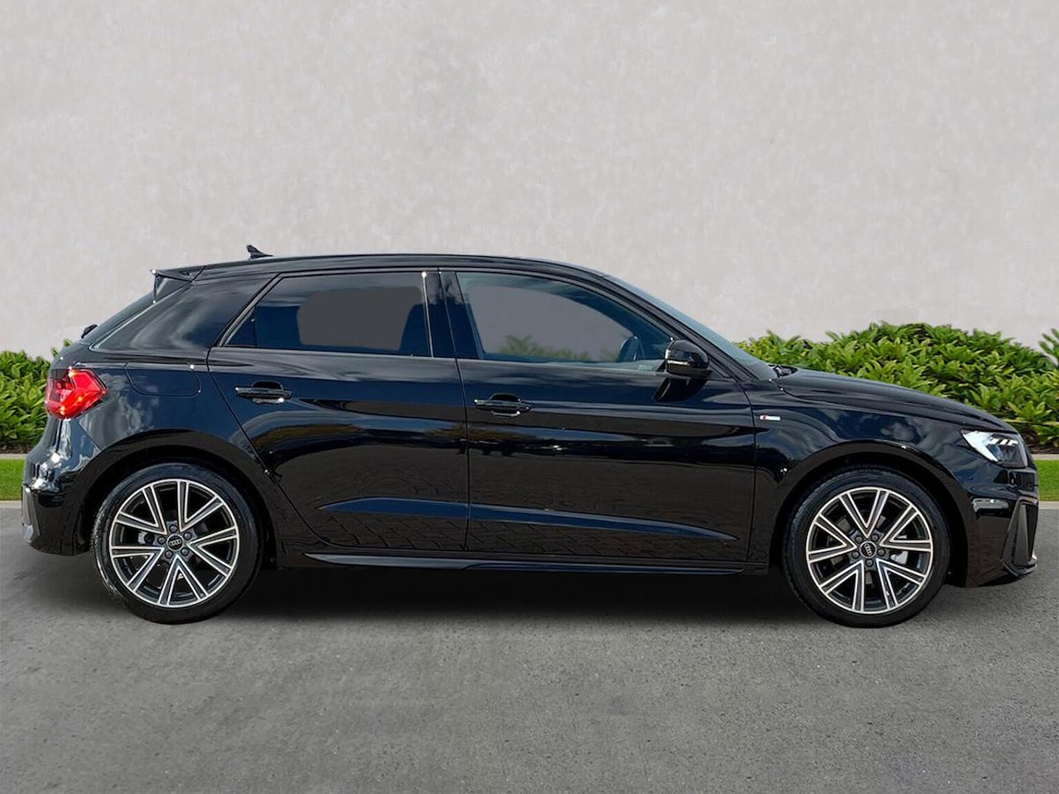 Used Audi A1 2025 for sale - 76687344: Photo 3