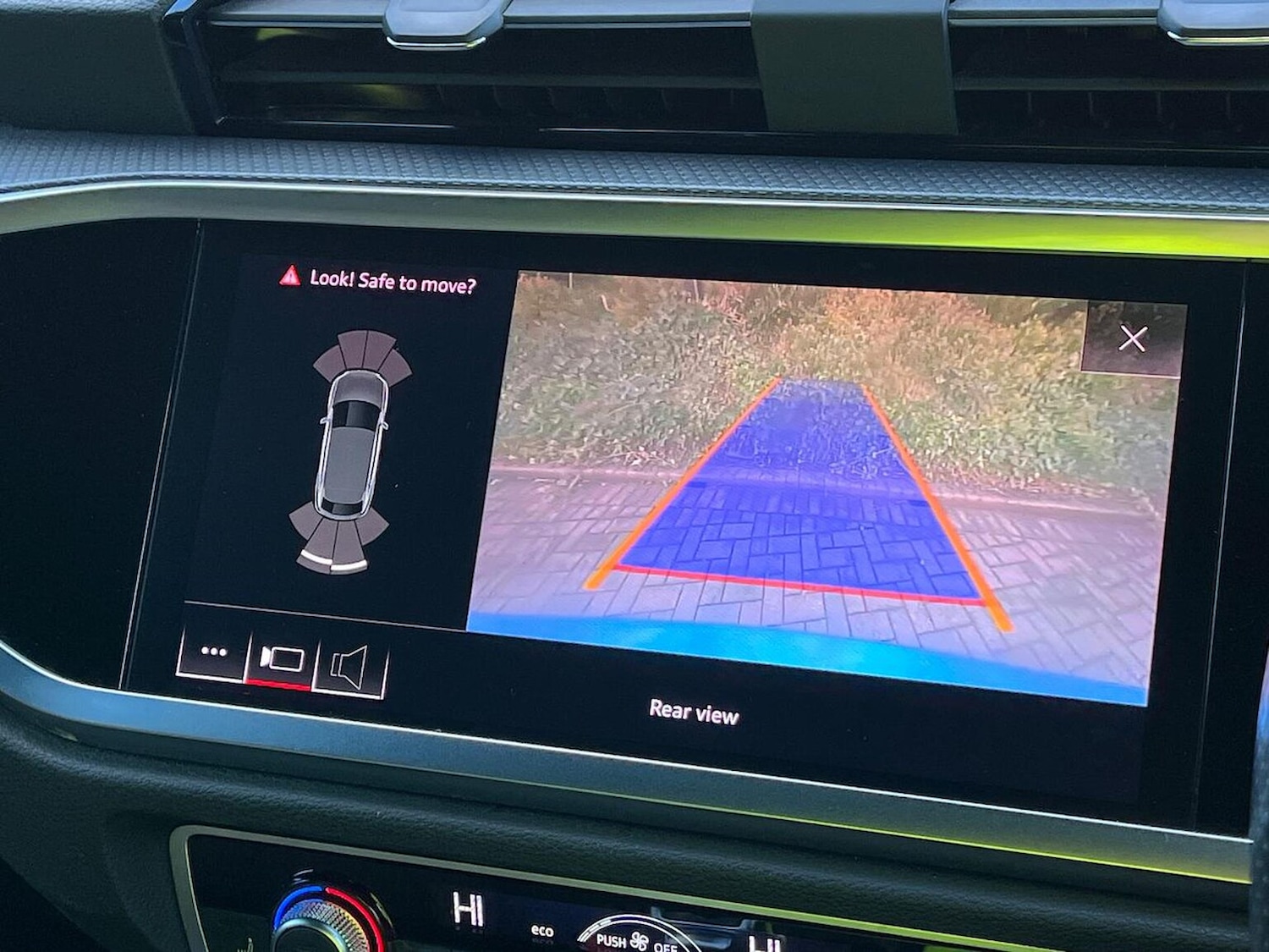 Used Audi Q3 2020 for sale - 76791897: Photo 23