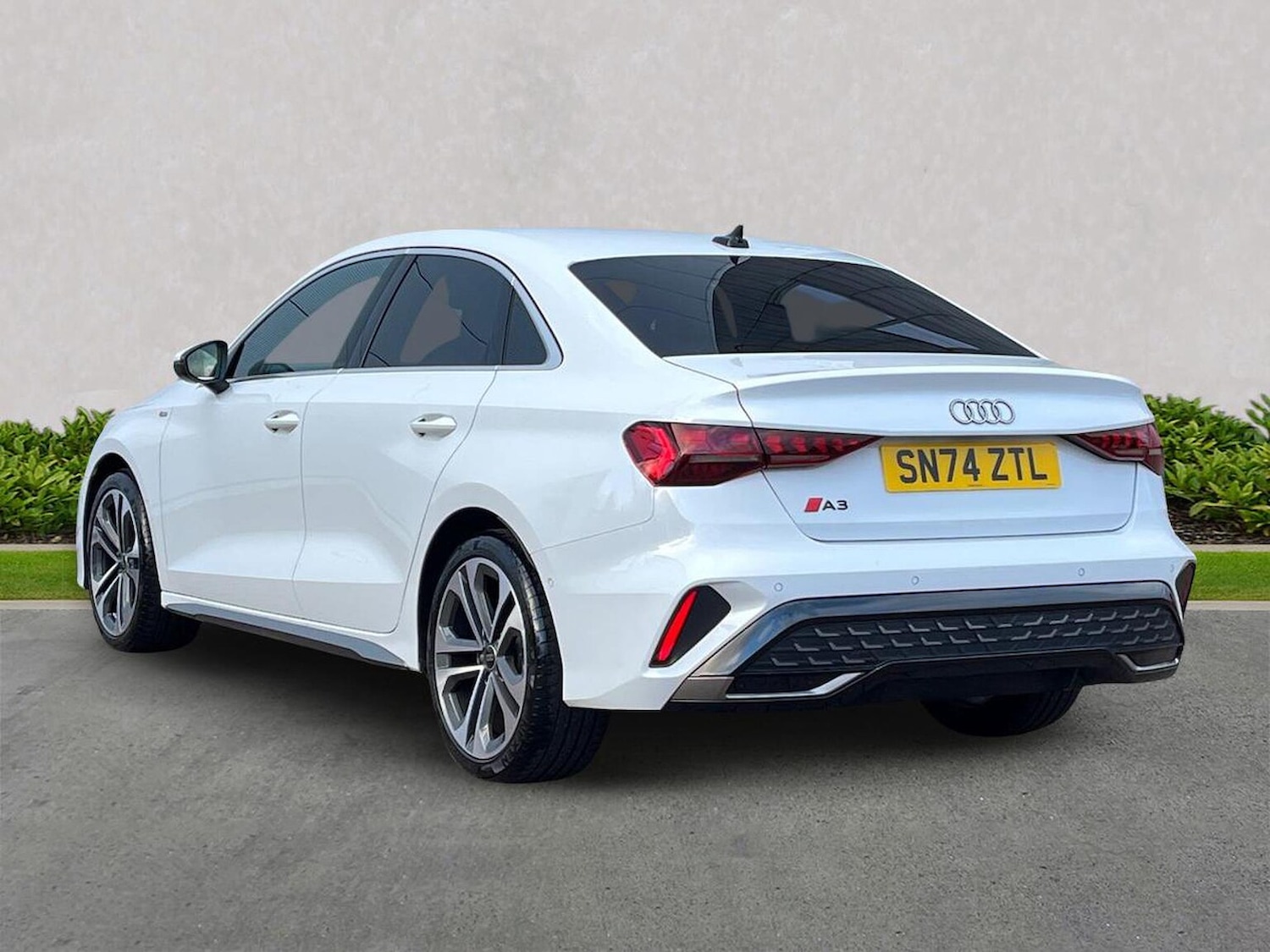 Used Audi A3 2024 for sale - 76777262: Photo 2