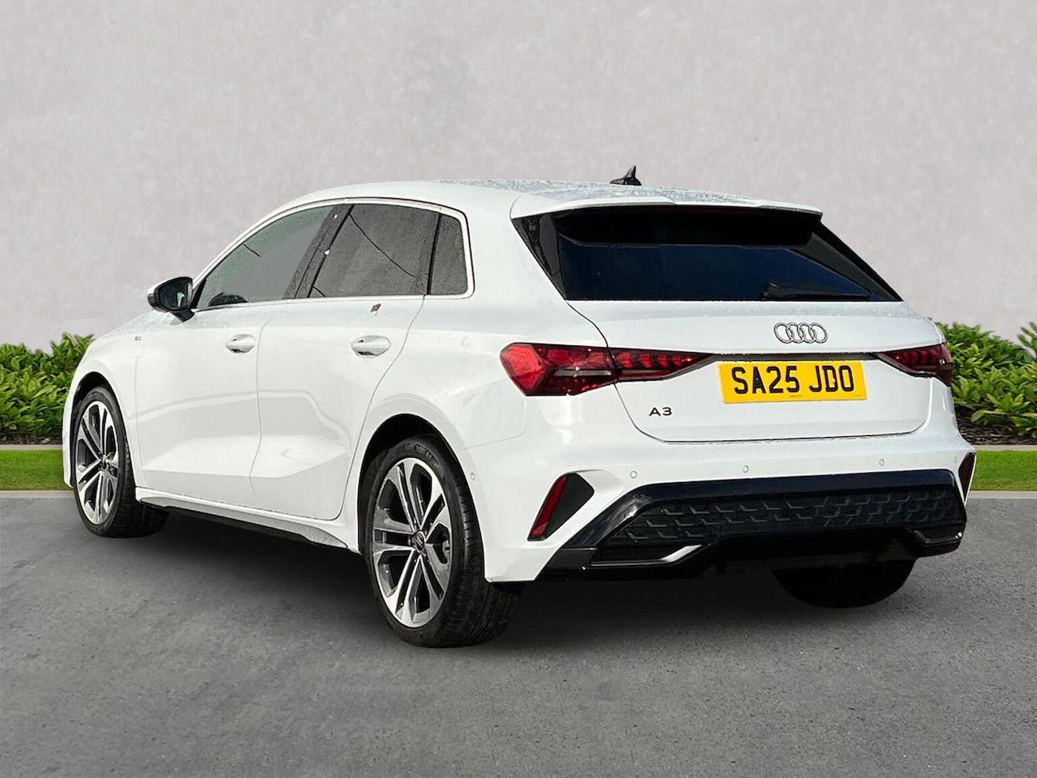 Used Audi A3 2025 for sale - 76391764: Photo 2