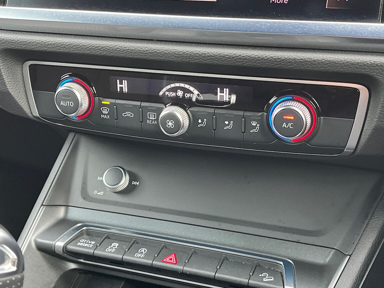 Used Audi Q3 2021 for sale - 76837170: Photo 12