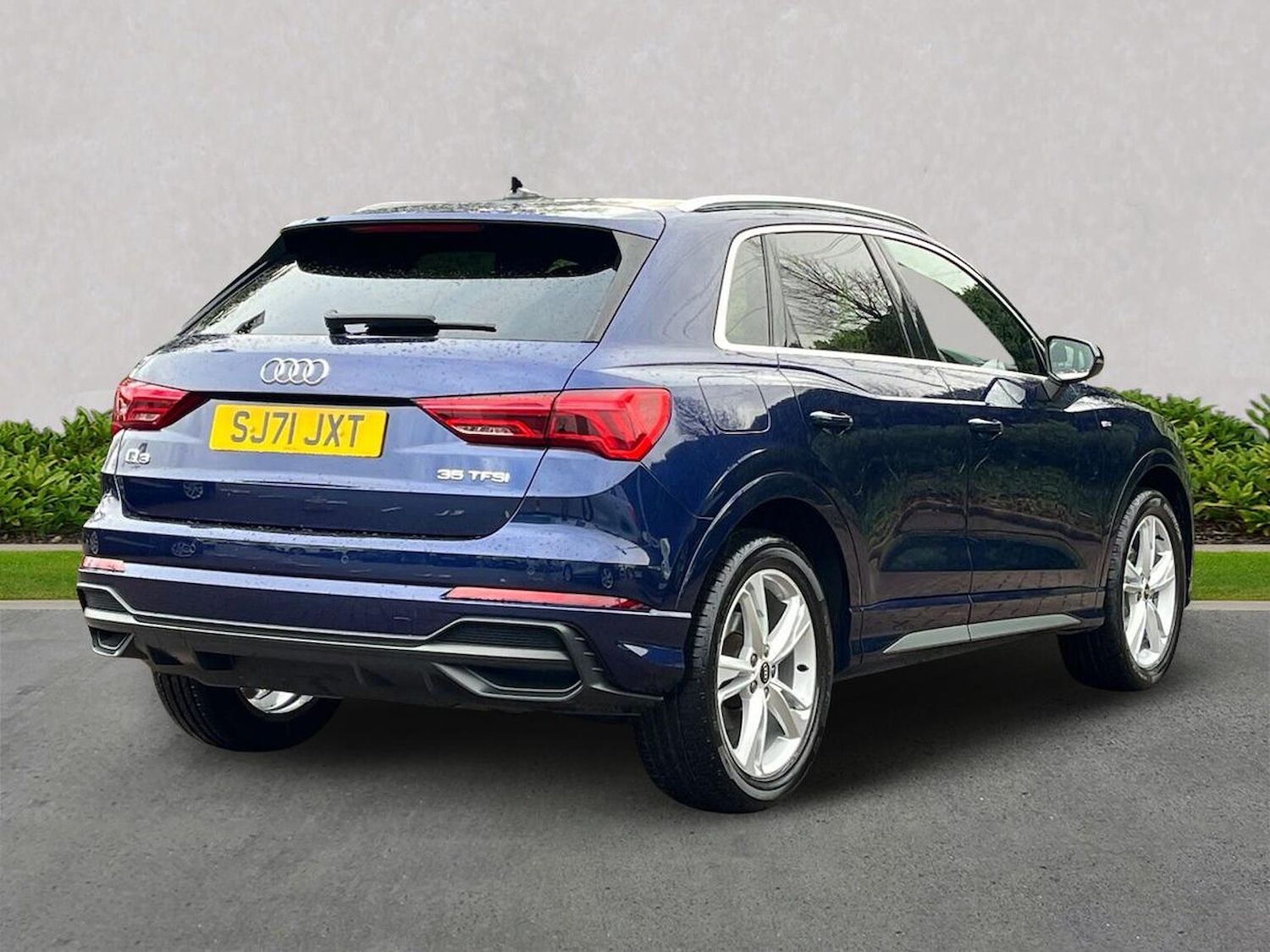 Used Audi Q3 2021 for sale - 76837170: Photo 18
