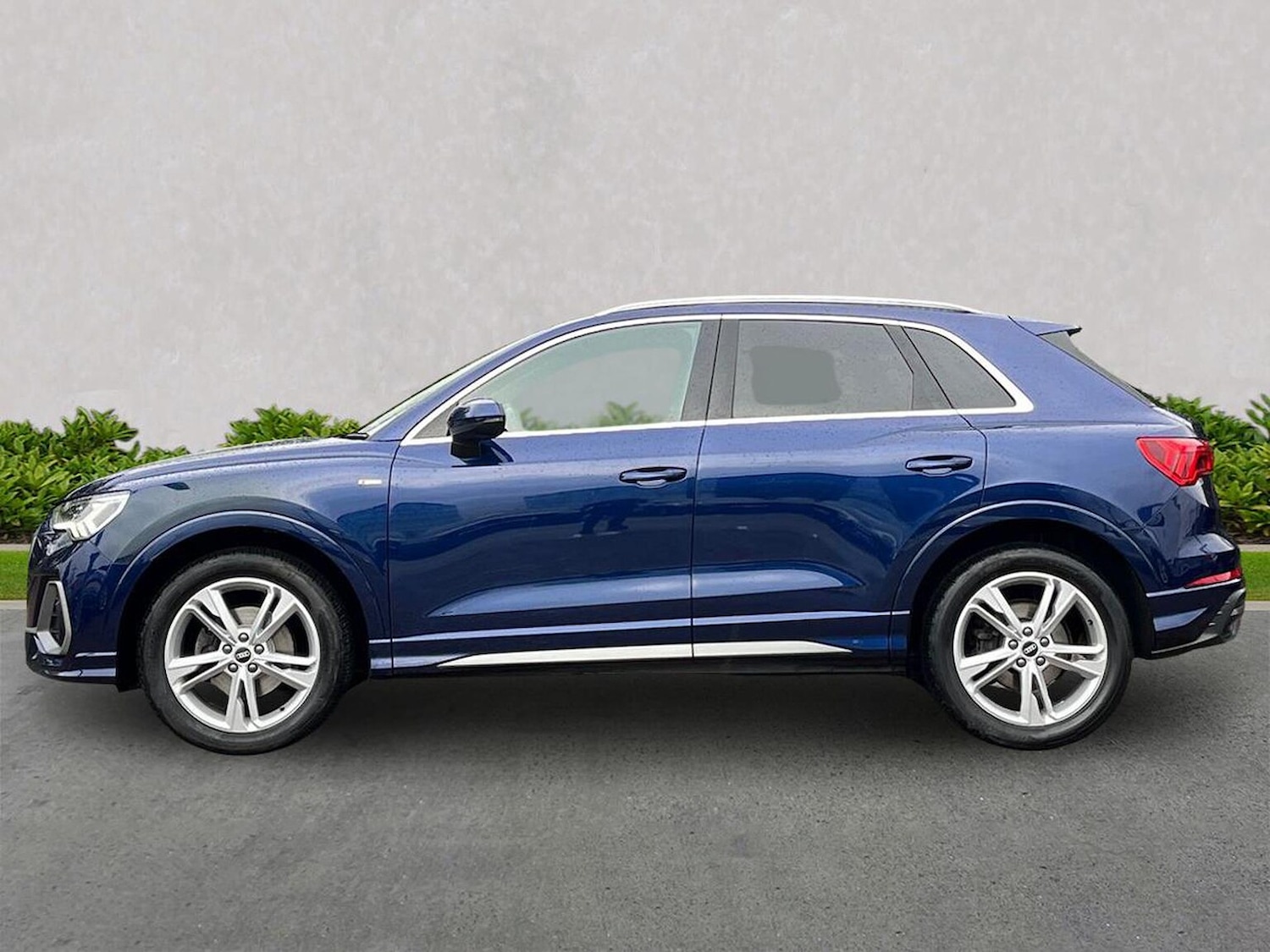 Used Audi Q3 2021 for sale - 76837170: Photo 19