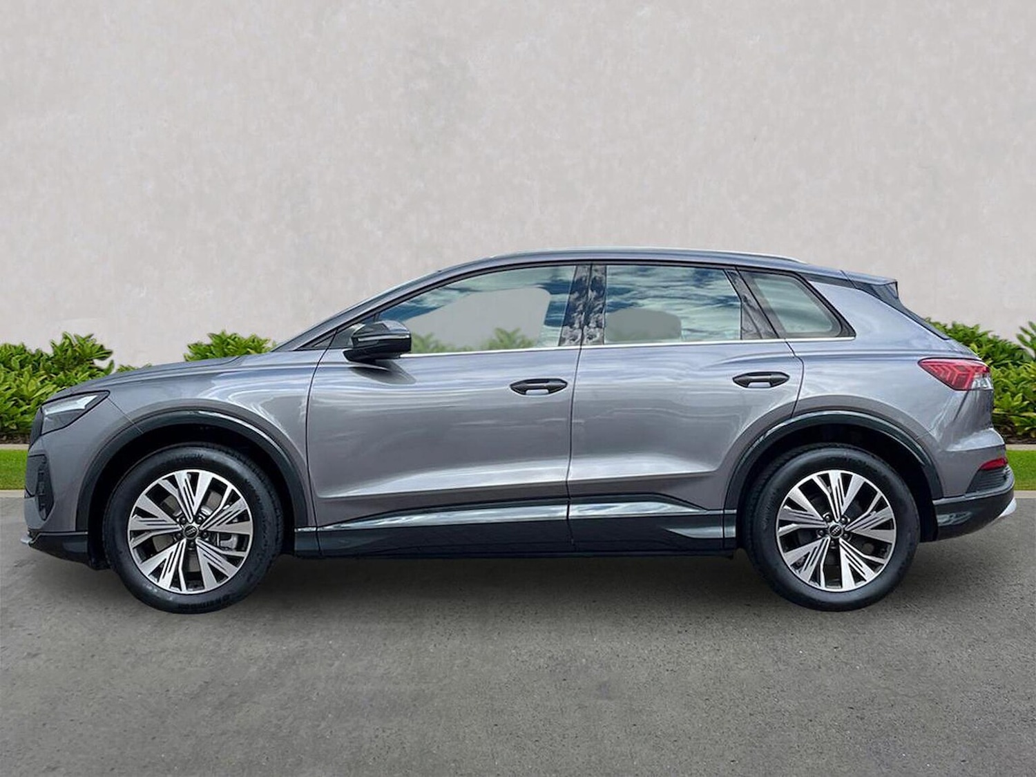 Used Audi Q4 e-tron 2025 for sale - 76694574: Photo 19