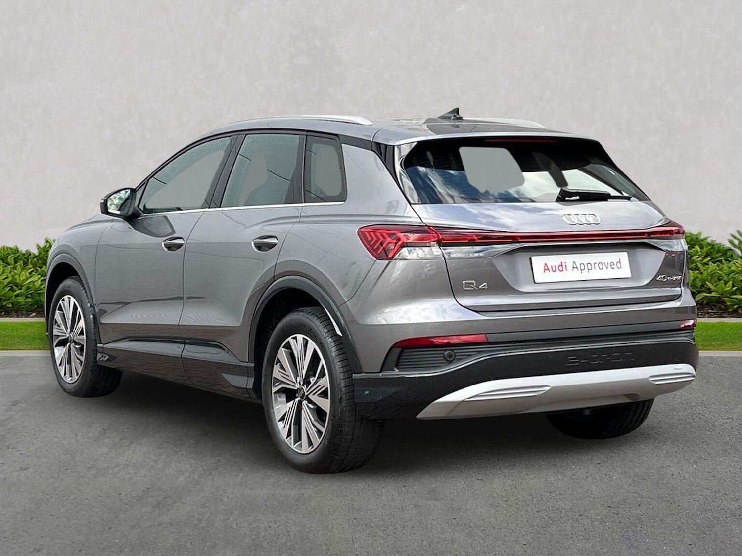 Used Audi Q4 e-tron 2025 for sale - 76694574: Photo 2