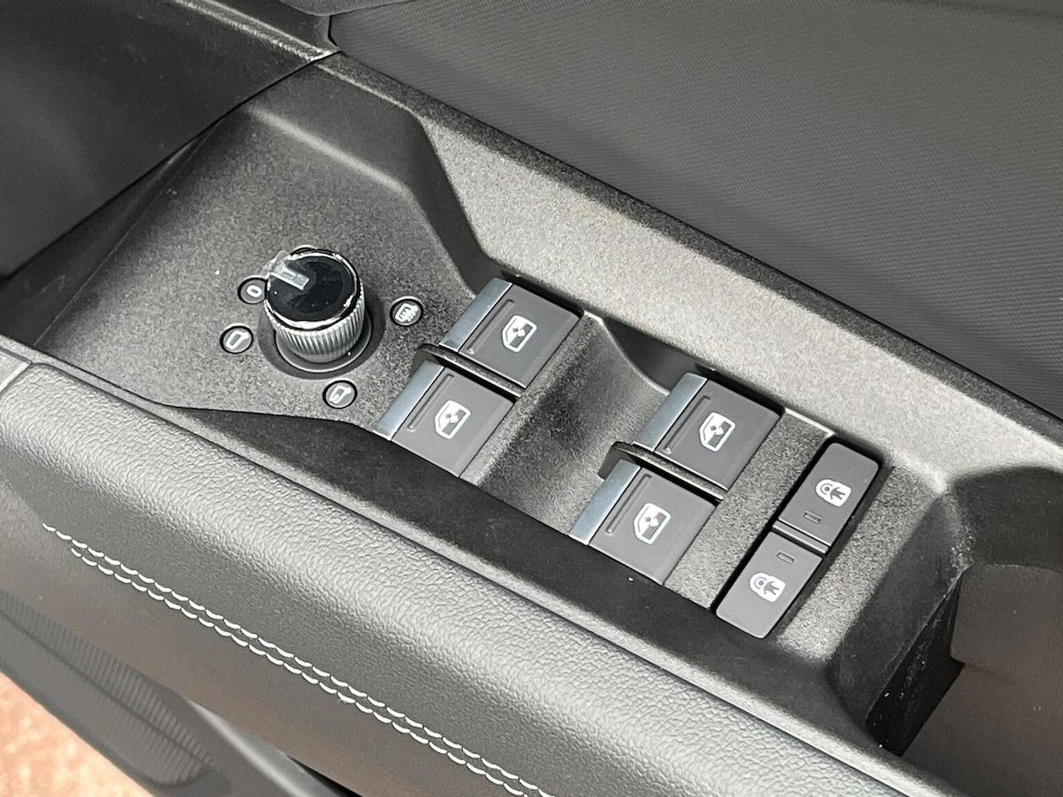 Used Audi Q4 e-tron 2025 for sale - 76694574: Photo 21