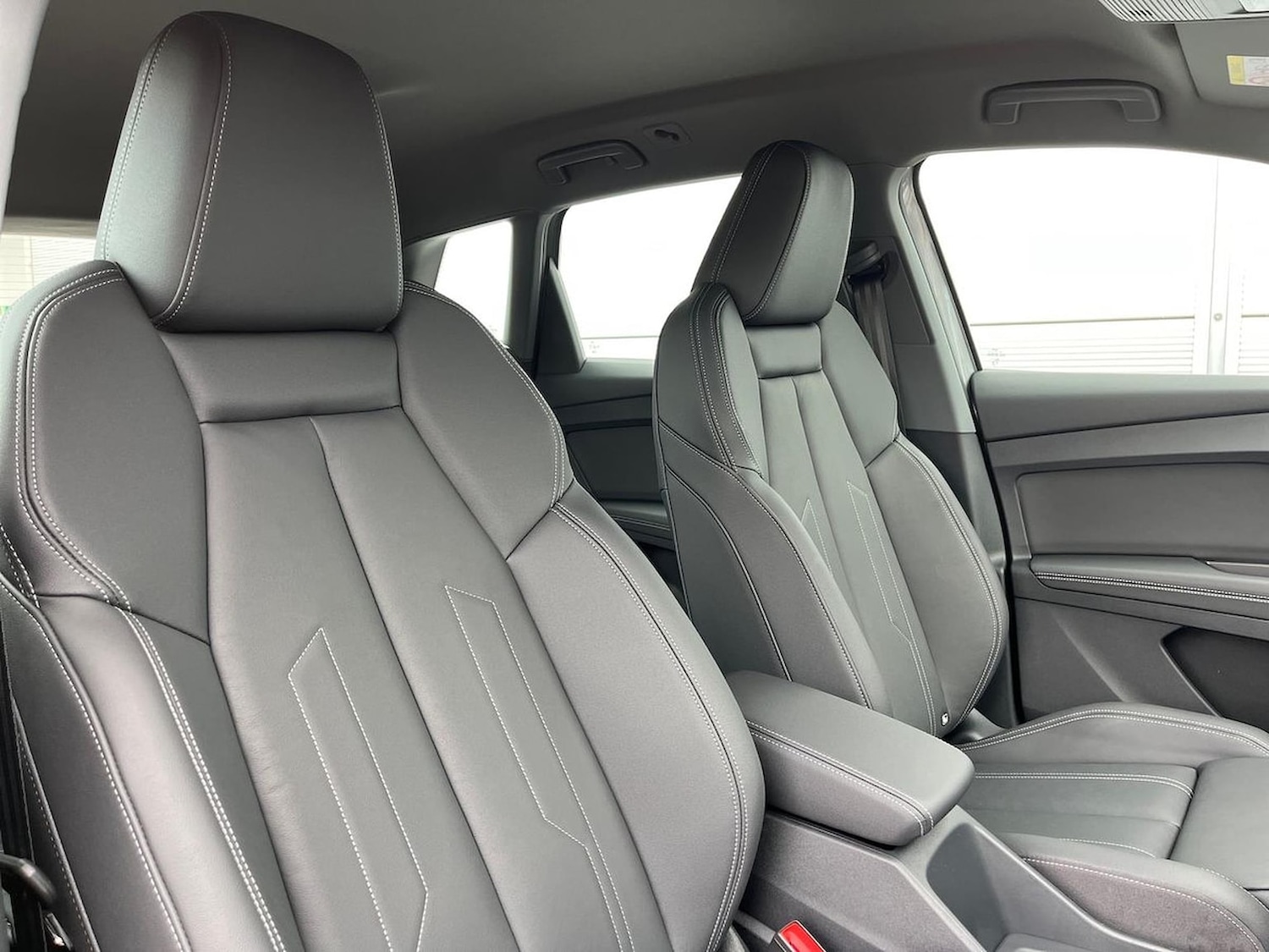 Used Audi Q4 e-tron 2025 for sale - 76694574: Photo 25