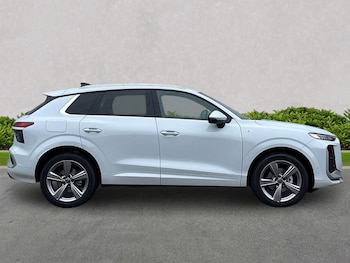Used Audi Q3 2026 for sale - 78502491: Photo