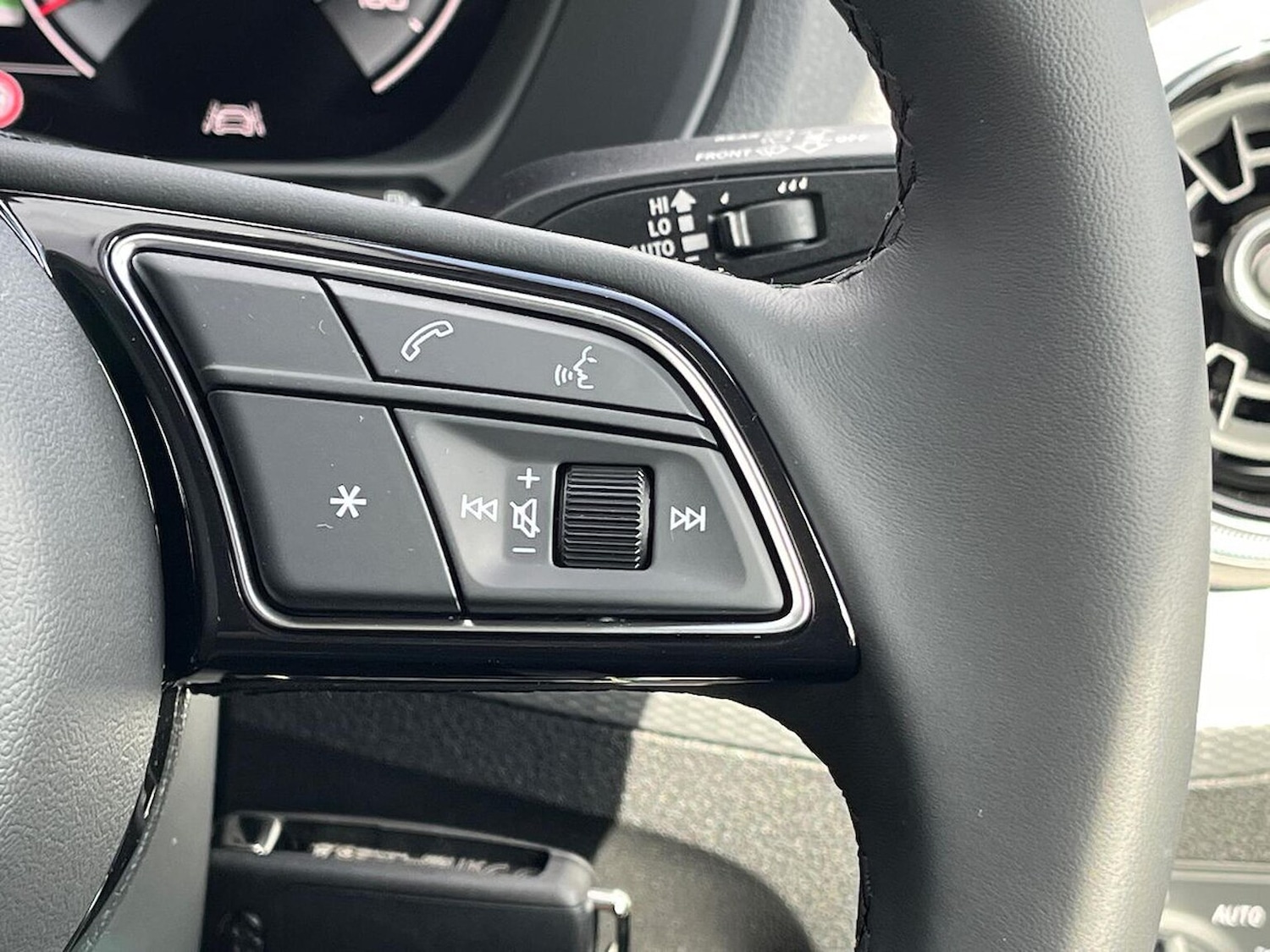 Used Audi Q2 2025 for sale - 76464721: Photo 26