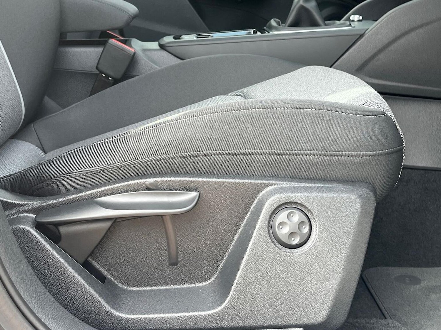 Used Audi Q2 2025 for sale - 76464721: Photo 30