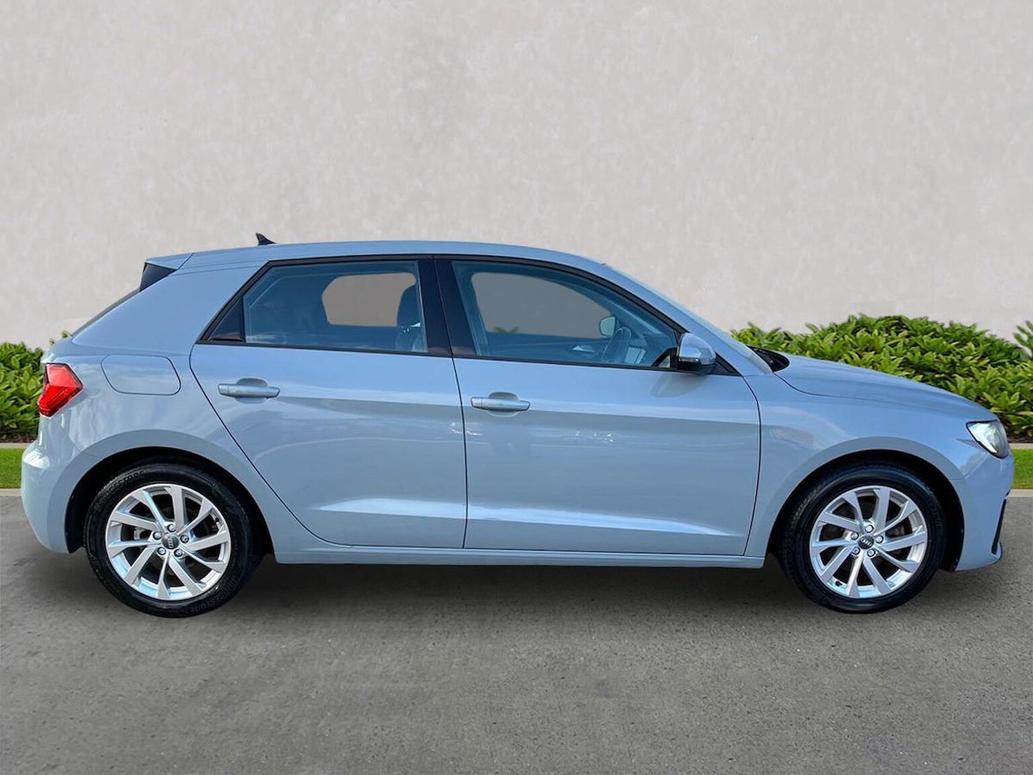 Used Audi A1 2019 for sale - 76198347: Photo 3