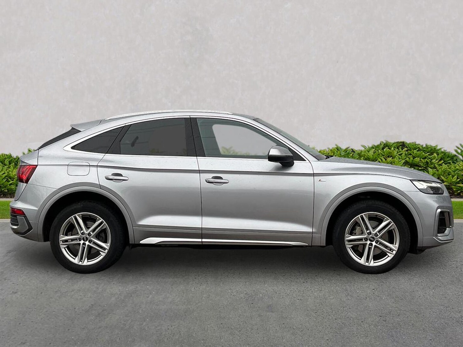 Used Audi Q5 2022 for sale - 76369107: Photo 3