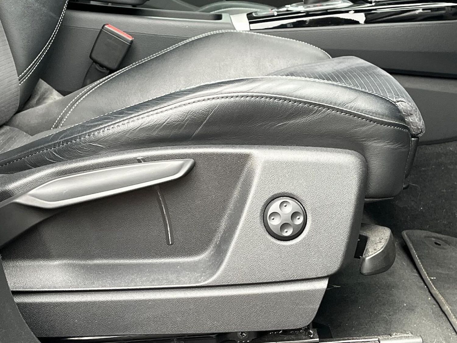 Used Audi Q5 2022 for sale - 76369107: Photo 30