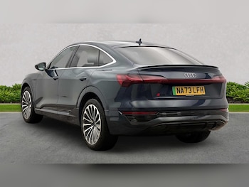 Used Audi Q8 2023 for sale - 78745403: Photo