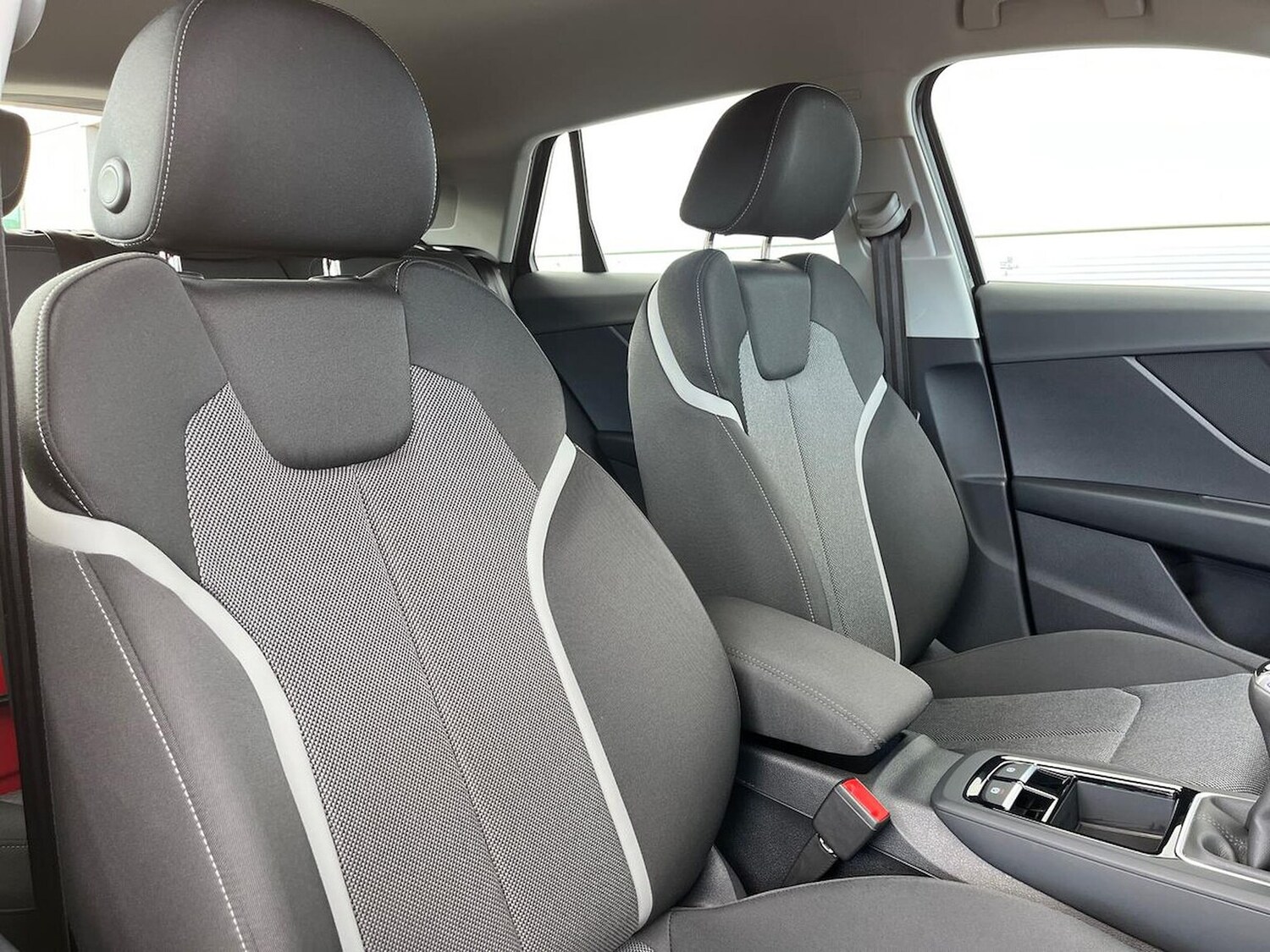 Used Audi Q2 2025 for sale - 76352521: Photo 25