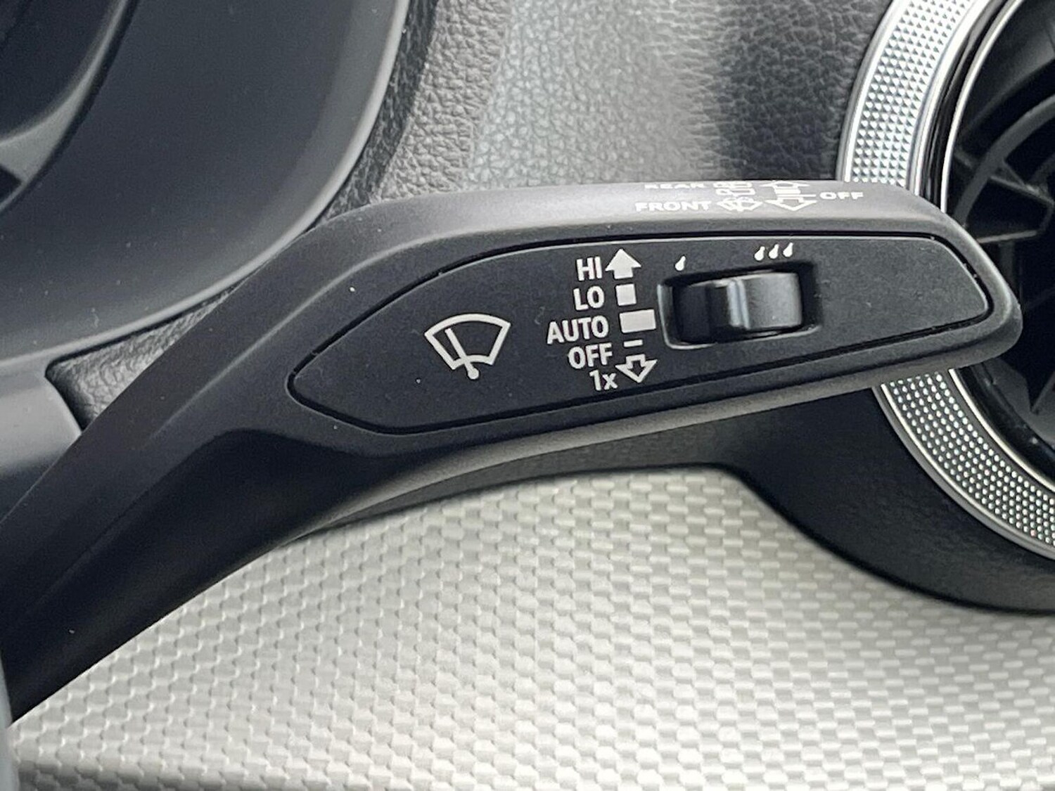 Used Audi Q2 2025 for sale - 76352521: Photo 29