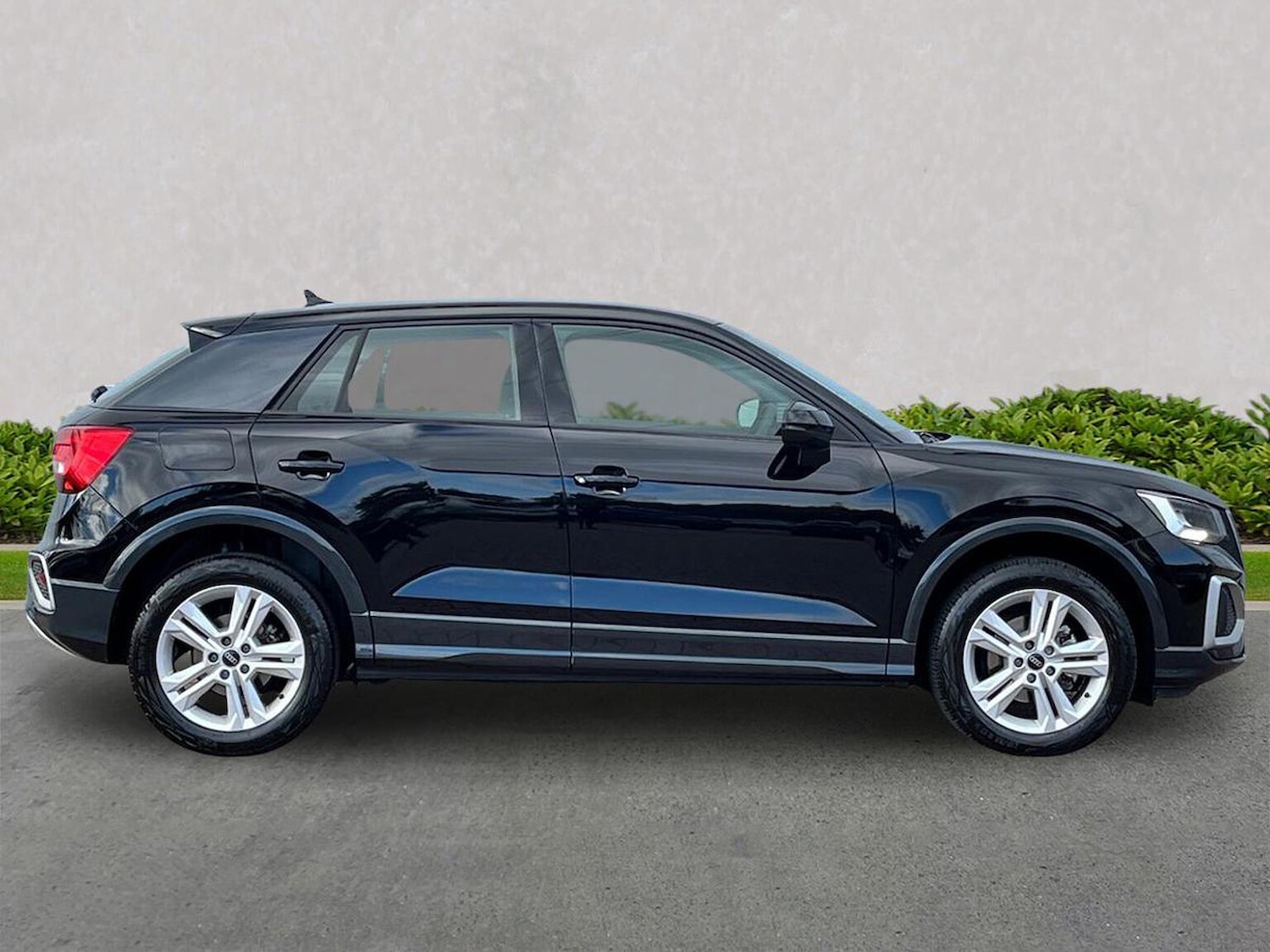 Used Audi Q2 2025 for sale - 76352521: Photo 3