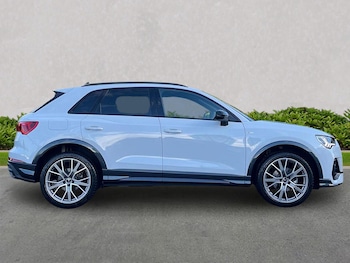 Used Audi Q3 2025 for sale - 77528845: Photo