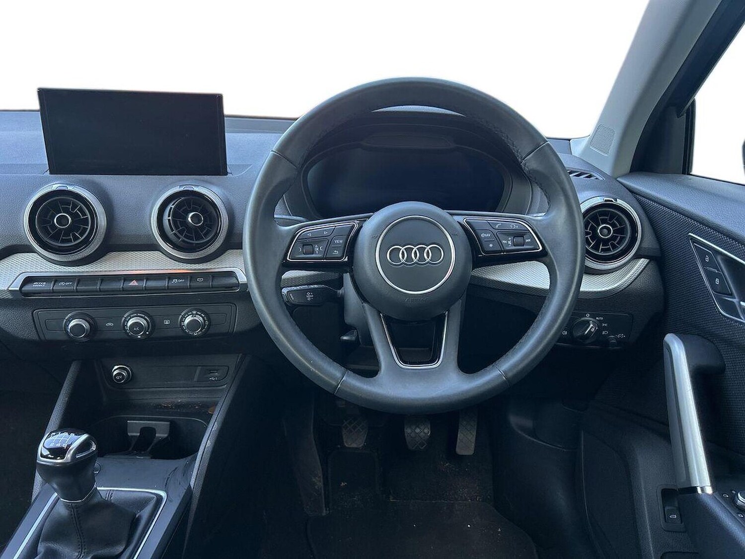 Used Audi Q2 2023 for sale - 78194116: Photo 11