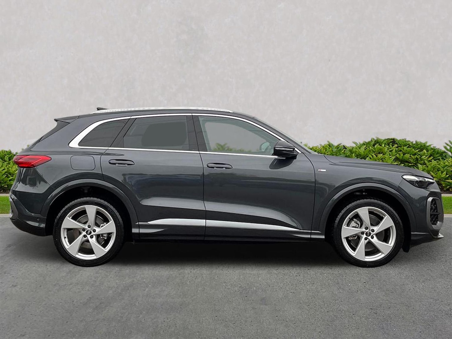 Used Audi Q5 2025 for sale - 77489091: Photo 3